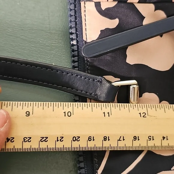 Kate Spade Joe Garden Vine Nylon Baby Diaper Bag. Clean, Blue And Cream - Picture 14 of 17